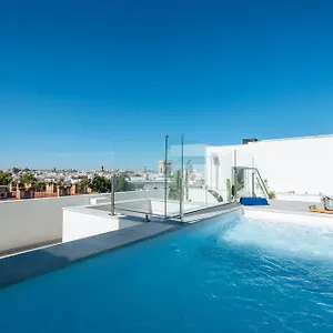 sercotel-sevilla-guadalquivir-suites.es-andalucia.com/